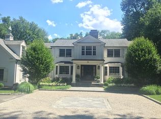 30 Saint Nicholas Rd, Darien, CT 06820