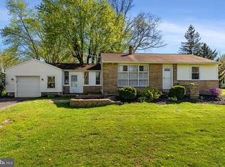 2856 Pickertown Rd, Warrington, PA 18976