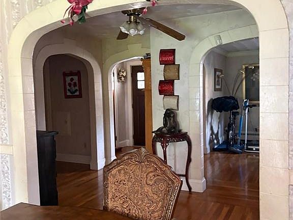 5th image of 82 Killingly St