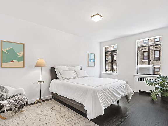 5th image of 255 W 23rd St APT 5FW