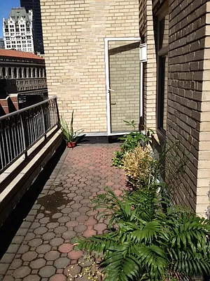 Rented by NY Living Solutions | media 22