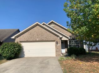 105 Back Stretch Dr, Georgetown, KY 40324