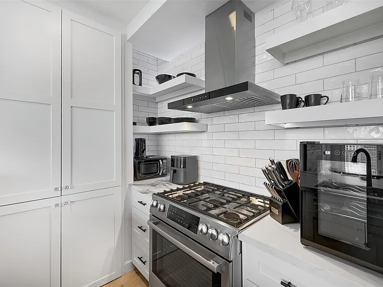 301 West Ave #2201 — Photo 4