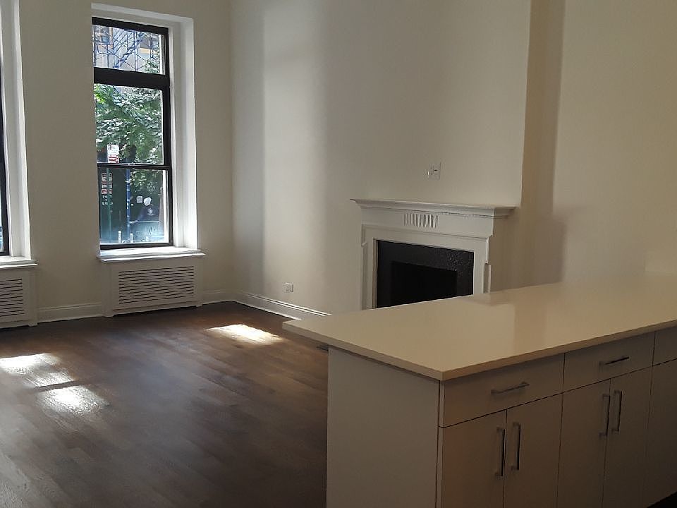1st image of 106 E 81st St APT 1B
