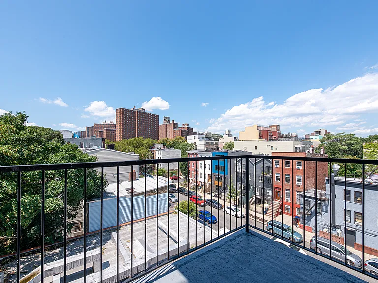 1044 Bedford Ave #4C — Photo 6