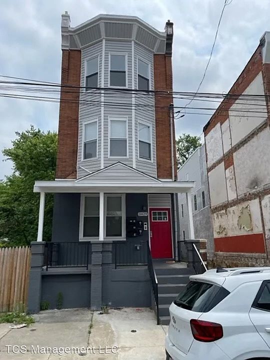 1st image of 3429 N 18th St #1