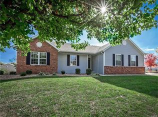 2201 Copper Creek Rd, Maryville, IL 62062