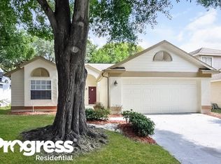 1820 Erin Brooke Dr, Valrico, FL 33594