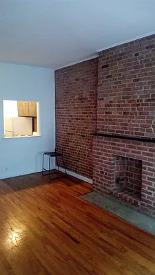 Rented by Manhattan Residential Group | media 13