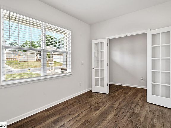 5th image of 1108 Longstone Way