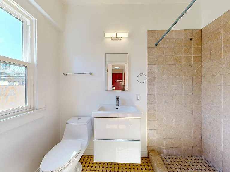 1051 Post St #45 — Photo 6