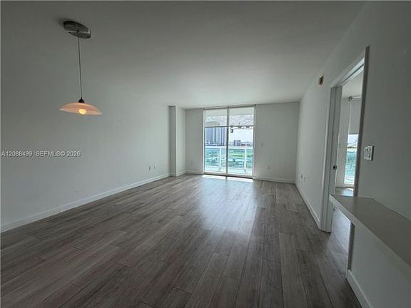 2nd image of 1800 N Bayshore Dr APT 1608