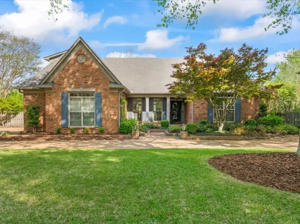 2620 Dibrell Trail Dr, Collierville, TN 38017