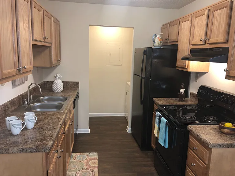 Stonebridge Apartments — Photo 13
