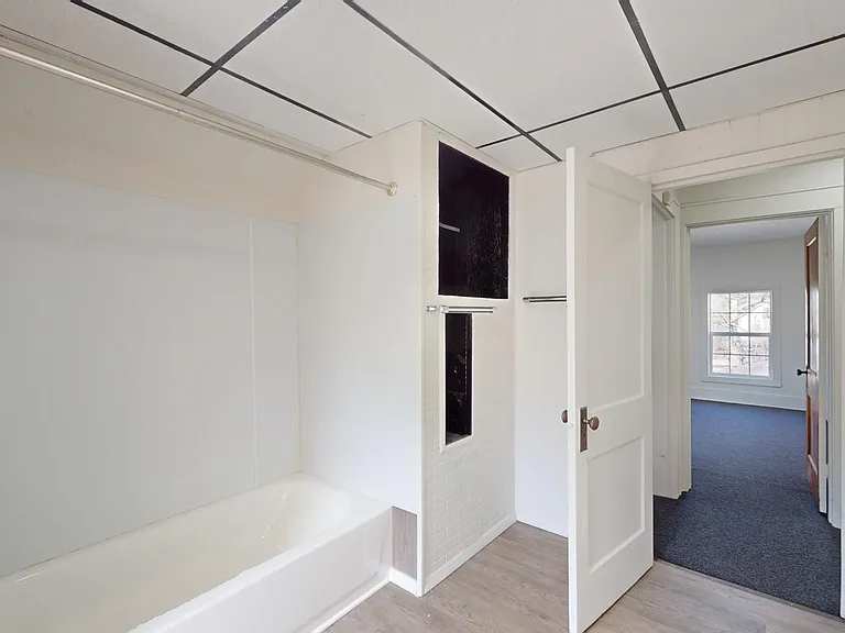 109 W Ely St — Photo 20