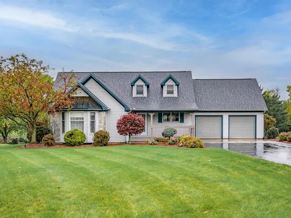 4971 N Conrad Ct, Columbia City, IN 46725