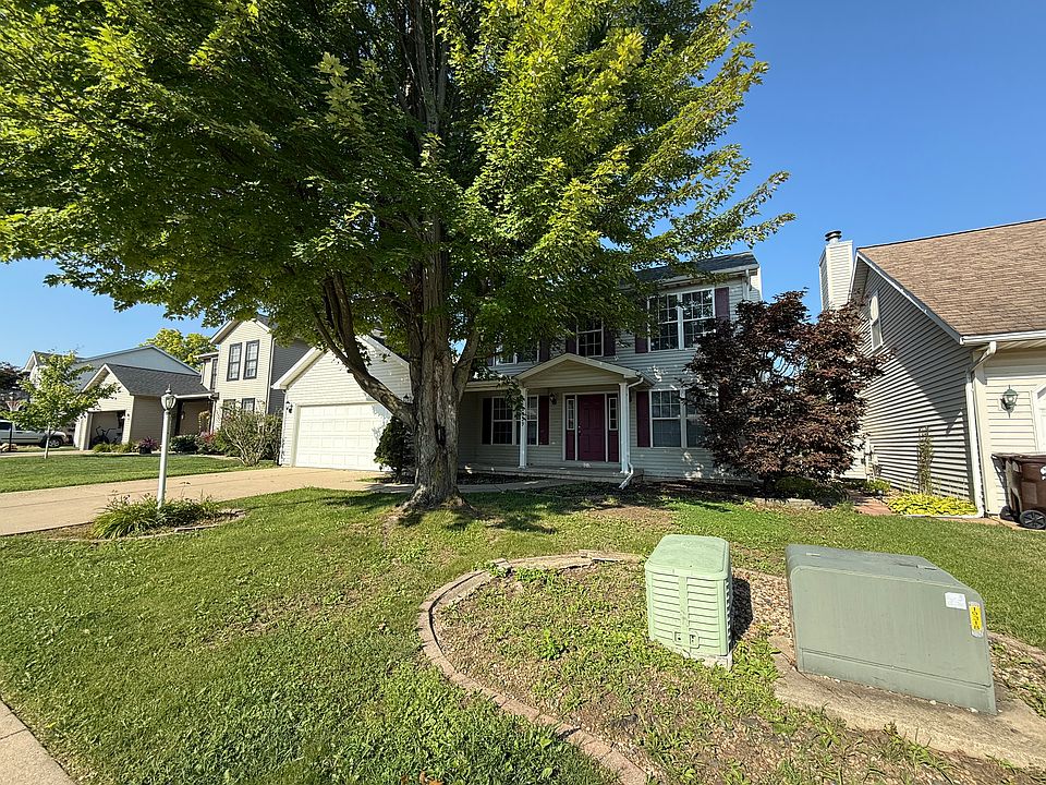FRONT VIEW FROM RIGHT SIDEWALK