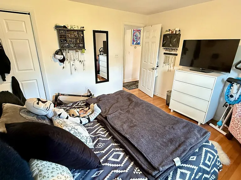 12 Commonwealth Ct — Photo 6