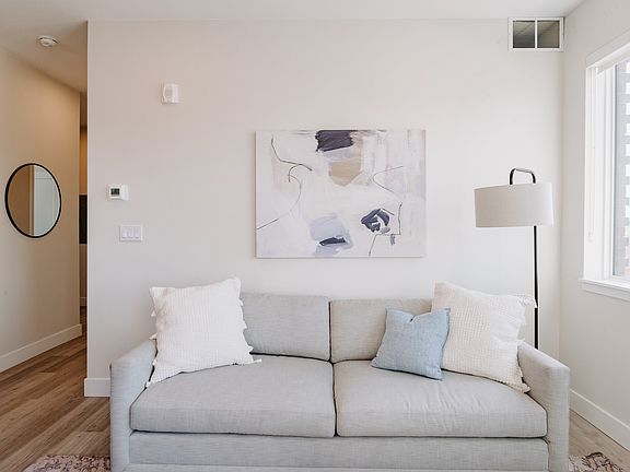 5th image of 1405 Jay St #209