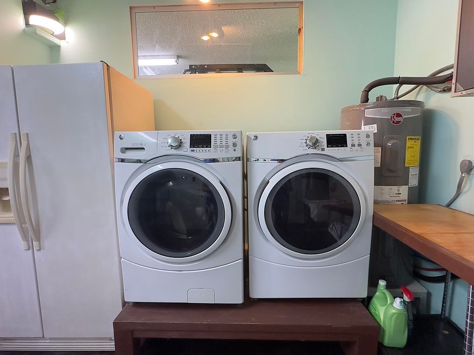 1st image of 12157 Sycamore Ln #12157
