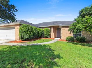 386 Turtle Dove Dr, Orange Park, FL 32073