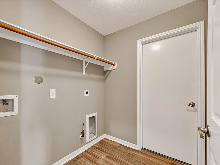 4915 Ibis Lake Ct — Photo 24