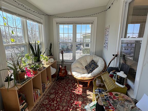 3rd image of 305 Highland Ave #6