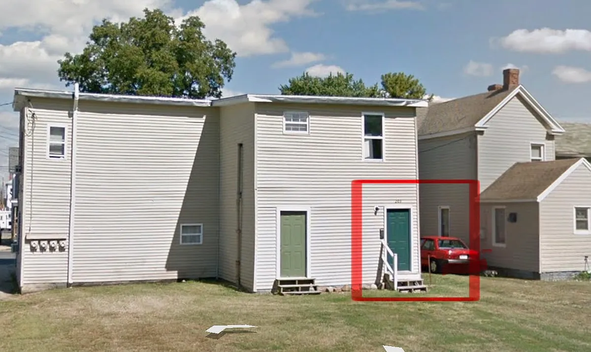 Building Photo - 203 Henry St #1