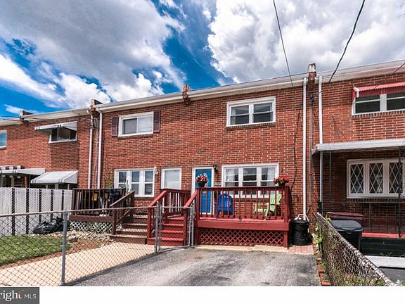 3rd image of 207 N Ford Ave