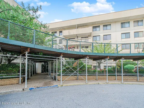 11 Windham Loop APT 2CC, Staten Island, NY 10314