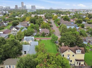 720 Sabine St, Houston, TX 77007
