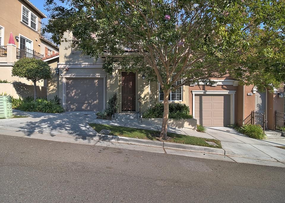1st image of 3286 Montevarchi St