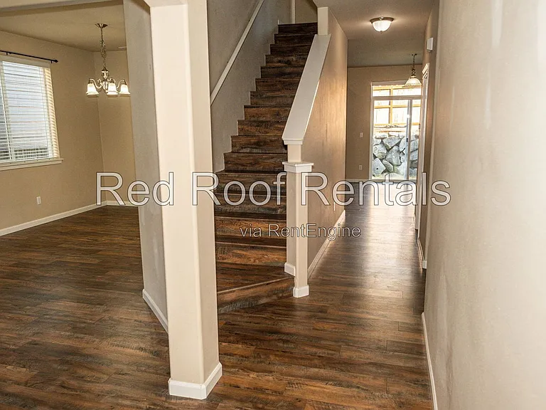 1441 Farina Loop SE — Photo 7
