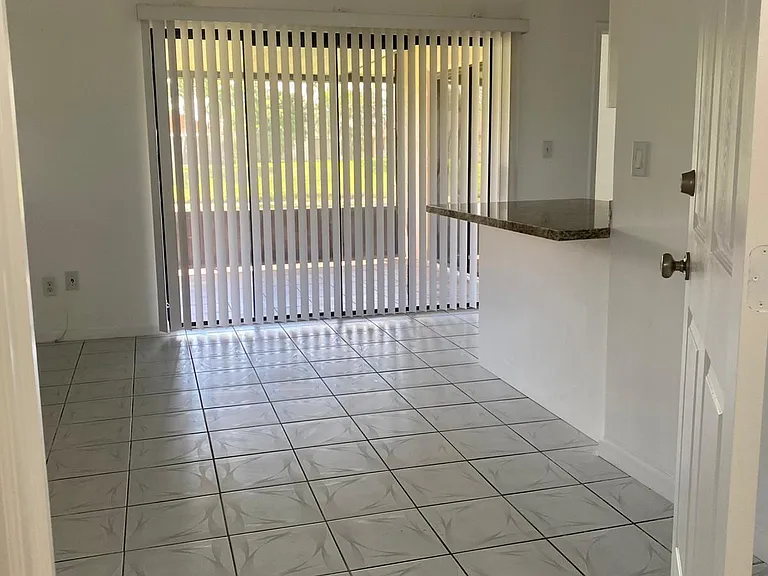 1380 Longarzo Pl — Photo 8
