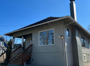 108 E Illinois St, Newberg, OR 97132