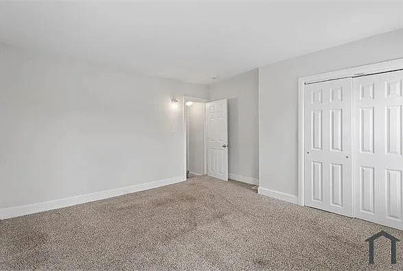 121 Union Ave — Photo 12