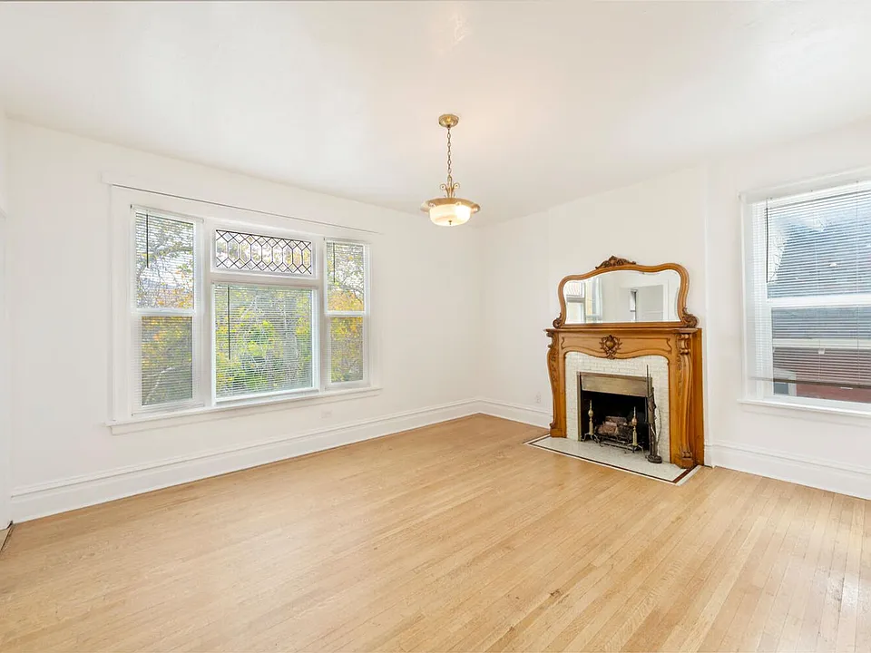 87 C St