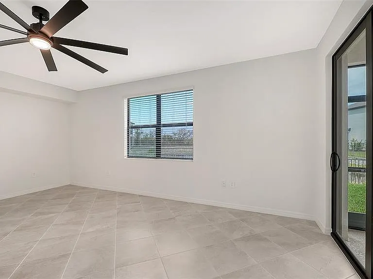 5624 Summit Pointe Cir #104 — Photo 21