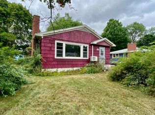 114 Empire St, Bridgewater, NS B4V2L7