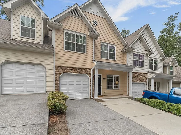 406 McAfee Ct NW #13 — Photo 2