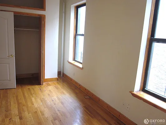 Rented by Oxford Property Group | media 41