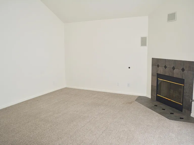 200 Camino Cortina — Photo 24