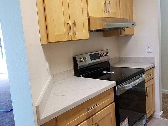 brand new range / exhaust fan