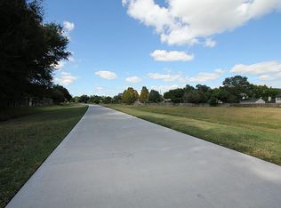15814 Sweetwater Creek Dr, Houston, TX 77095
