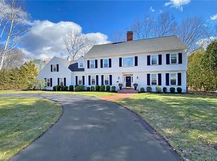 28 Pembroke Hl, Farmington, CT 06032