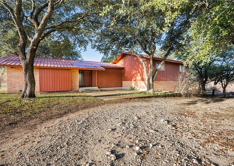 1st image of 106 Pamela Dr