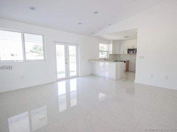 5th image of 3751 NW 163rd St #1