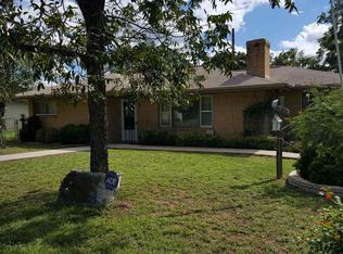 214 E Bluebriar Dr, Marble Falls, TX 78654