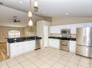 108 SW 34th Pl, Cape Coral, FL 33991