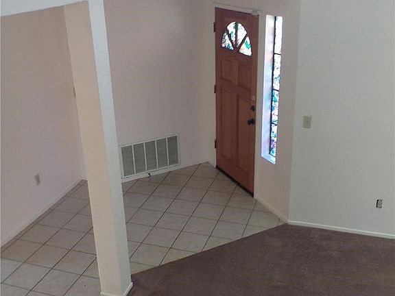 4th image of 1614 Deanna Way